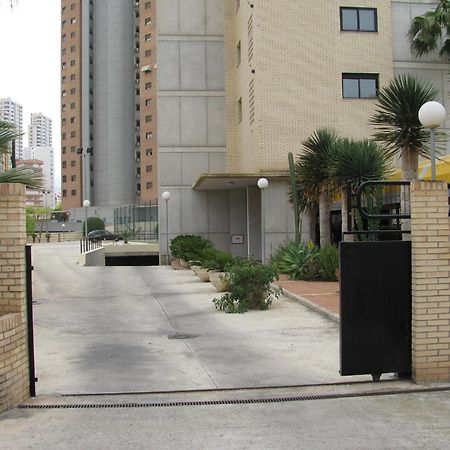 Apartamentos Torre Ipanema Бенидорм Екстериор снимка