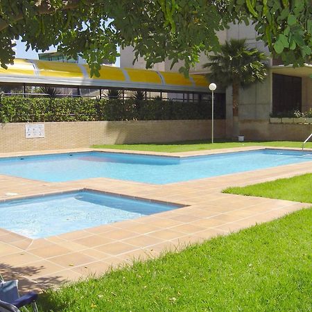 Apartamentos Torre Ipanema Бенидорм Екстериор снимка