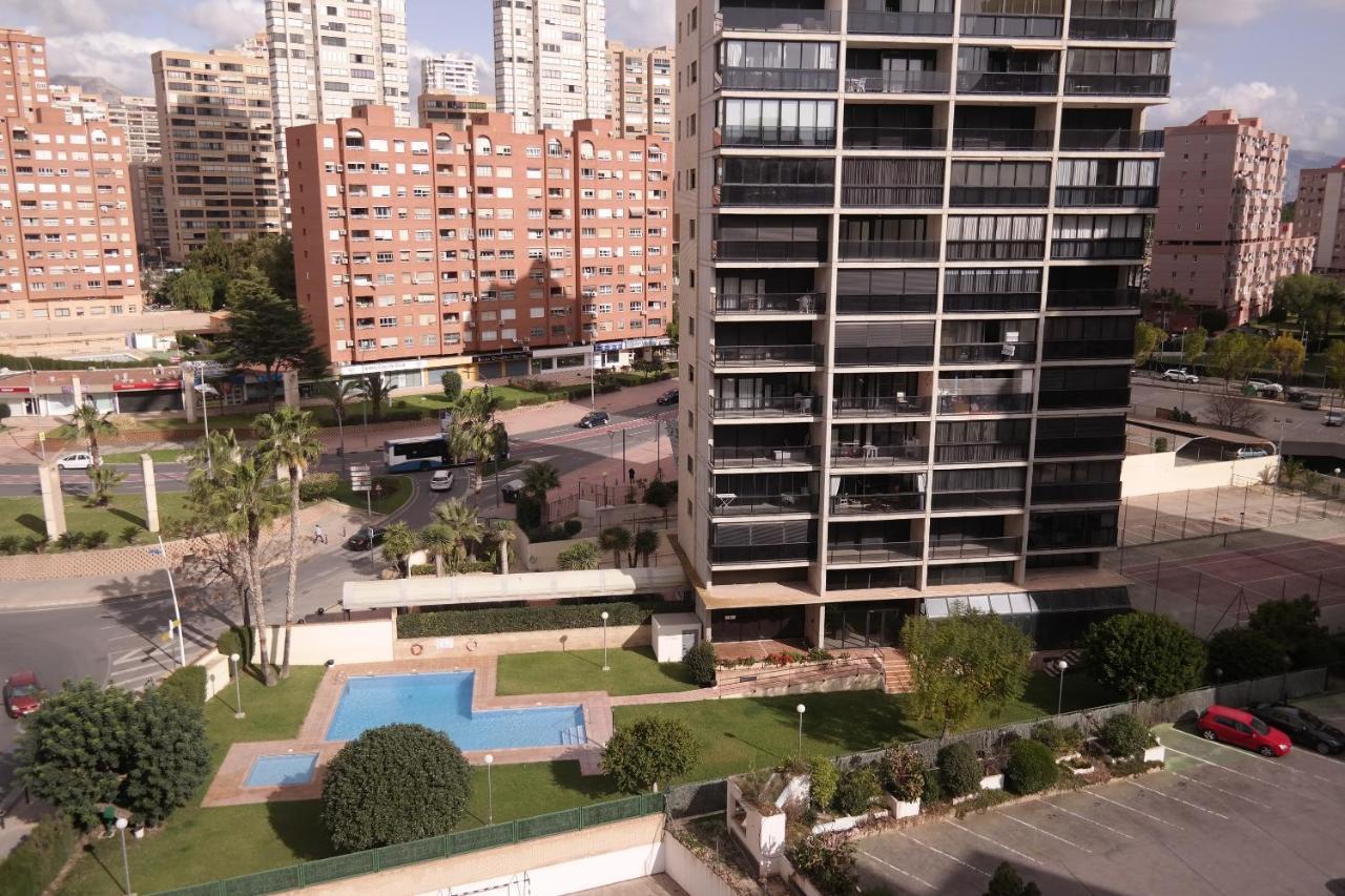 Apartamentos Torre Ipanema Бенидорм Екстериор снимка
