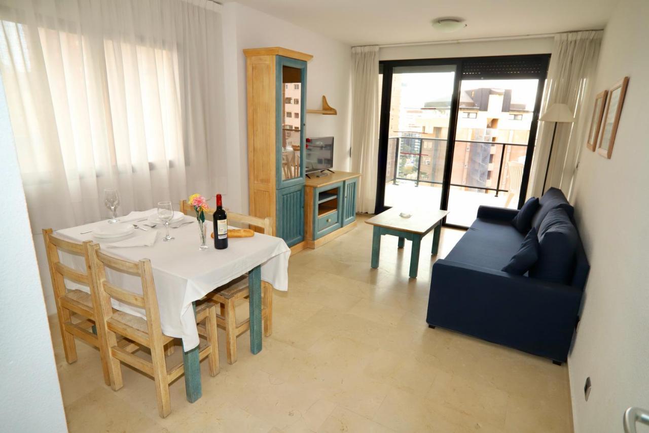 Apartamentos Torre Ipanema Бенидорм Екстериор снимка