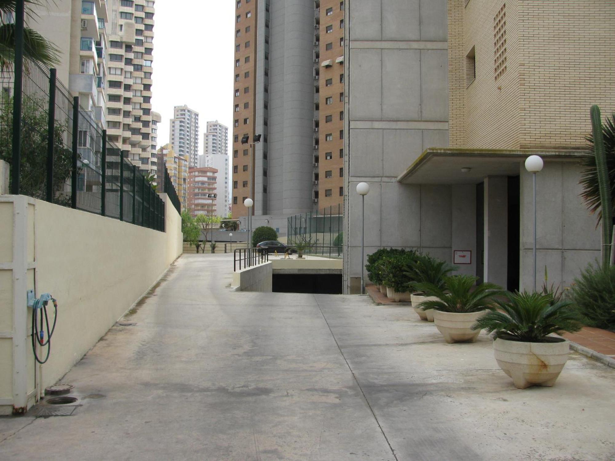 Apartamentos Torre Ipanema Бенидорм Екстериор снимка
